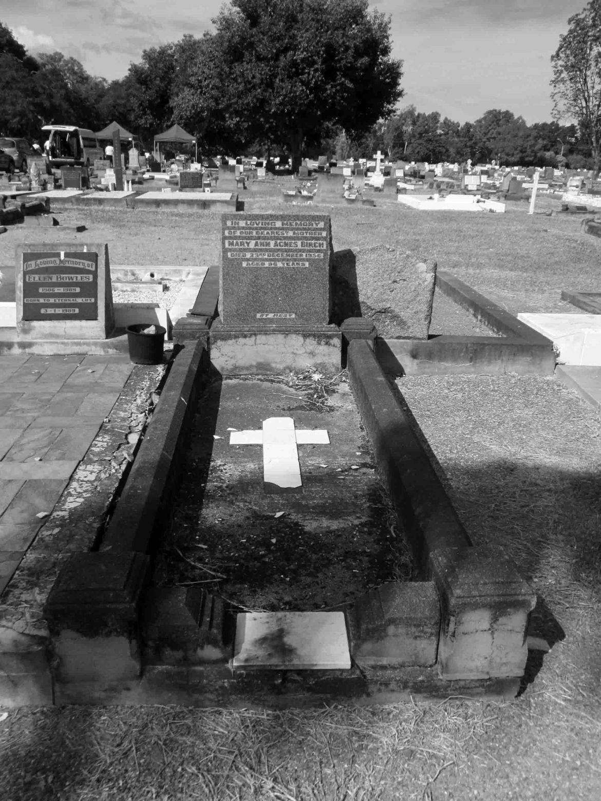 Mary-Birch-grave-LOW-RES.jpg